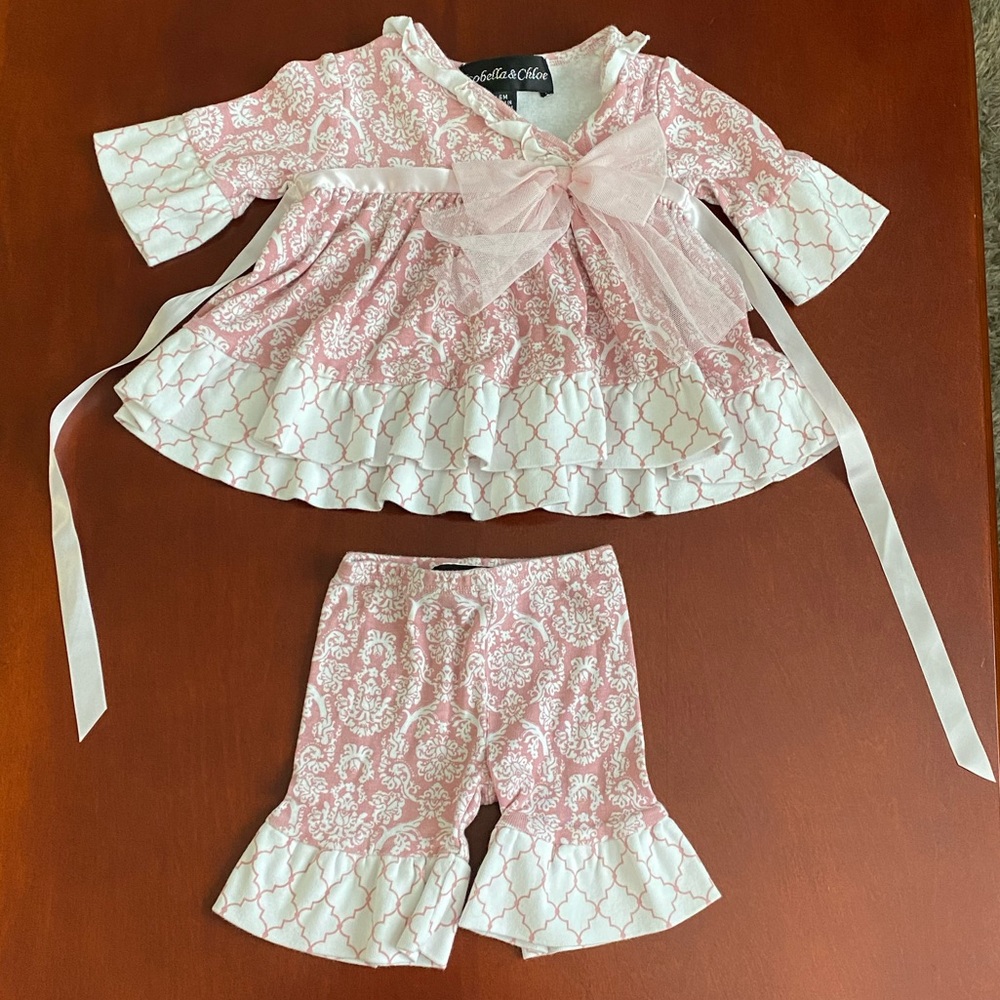 Isobella & Chloe Boutique Outfit